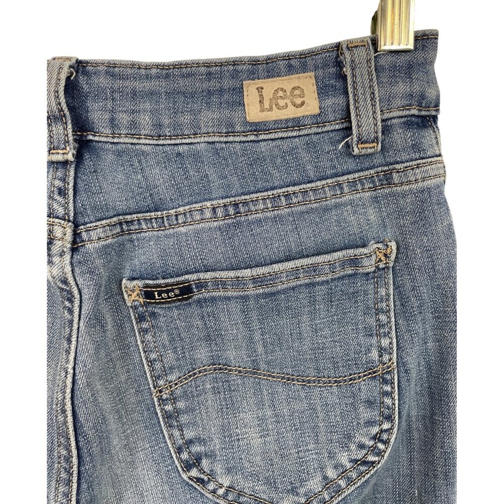 Lee Regular Fit Straight Leg Mid Rise Women's Size 6 Dark Blue Denim Jeans - Picture 6 of 9